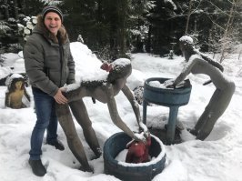 Жутковатое место, был там зимой. Ни и конечно не удержался, извините;)