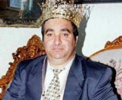 Отчего-то сразу в голове заиграли гитары, послышалась цыганская музыка и песни...