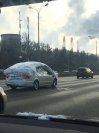 За такое нужно пиз..ить ногами!