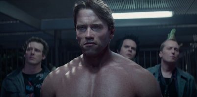 Арни тоже уже не первый год рисуют молодым.