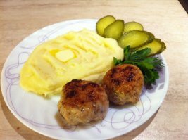 Выглядит съедобно , но ничто не заменит этого;)