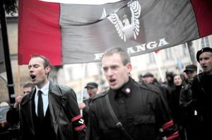 Эти портреты напуганной польской девочки .... ПОЛЯКИ ВОТ СЕЙЧАС НЕНАВИДЯТ РОССИЮ...но так любят тех кто их уничтожал в концлагерях и хотел стереть с лица земли.... забыли историю наверное...