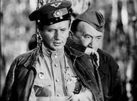 Каддафи тоже были недовольны, говорили "плохо живём при нём". Теперь нет бесплатного образования(в том числе и зарубежом), нет и медицины, нет $10000 каждой молодой семье... 
Зато есть свобода и независимость. Х. её знает от кого только ... есть малочисленные группки горделивых идиотов, воюющих между собой и считающих себя пупом земли и ПРОТОнацией.

Скажу ОСОБО НЕДОВОЛЬНЫМ, я помню как мы жили с Горбачёва до Ельцина. 
Везде была свобода слова (каждый за себя), рЭкет, перестройка (до дуранутости), гласность (развращающие передачи и пр), дружба (продавали по дешёвке всю страну), мир (войнушки внутри СССР, внутри каждой РАЗДРОБЛЕННОГО гордого и независимого отделившегося от СССР мелкого княжества), любовь (обвиняли москалей во всех смертных грехах везде).

Ситуация напоминала случай, когда человек споткнулся и ему надо подставить плечо, а вместо этого ему дают пендаля, чтобы обязательно упал, разшибся, да посильнее...
И все радовались такой свободе. Хотя обговнякивая всех вокруг сами же становишься поизмазанными в этом же дерьме...

Больше ТАК не хочу! Кто из нас без греха? Вот тот пусть первый кинет в меня камень. Путин ветеранов не дал обосрать, хотя думаю что они то должны быть НАМНОГО лучше. Мой бывший сосед по квартире - ветеран. Получил трёшку улучшенной планировки. Получал повышенную пенсию. Получил машину. 

Короче я за Путина! 
(картинка за ветеранов!!!)