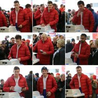 Сборная России по футболу в полном составе тоже пришли голосовать на учебно-тренировочной базе хоккейного клуба  Динамо  в подмосковном Новогорске. Но никто так и не смог попасть бюллетенем в прорезь урны..