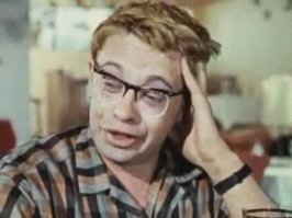 вот именно) На тренировках голубей просто крепили под крыло и сбрасывали на комфортной для них высоте (поначалу).
ХЗ, какая там убыль была среди личного состава. Как сказал бы Шурик -