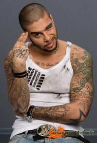 Хочет застрелиться ужо.