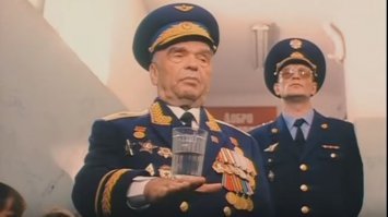 У меня ваш маршал под Кёнигсбергом сортиры чистил, пока я тараном эсминец брал за чекушку! 8 машин положил, а на мне   ни царапины.