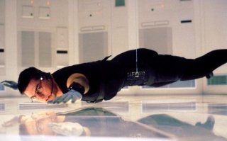 Фееричный дол"оеб , нужно на видео еще музыку наложить из фильма "Миссия не выполнима"