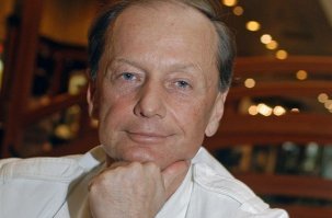 Эх, не смотрели они концерты Задорнова. Не в курсе про тёрки привязанные к подошвам.