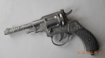 такой красавчик?..