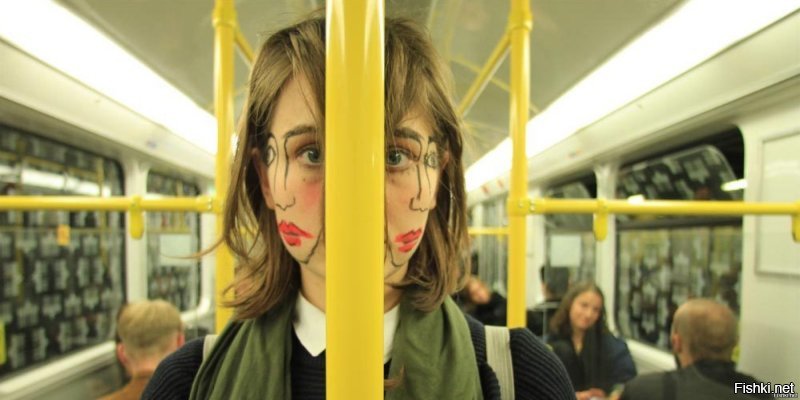 25 «забористых» фото из метро, способных вызвать удивление