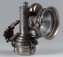 Первые из необычных. На керосине.