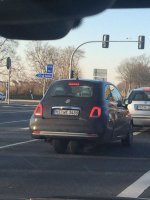 А тут всё нормально,так в Германии те кому 17 лет могут ездить без наличия взрослого в машине