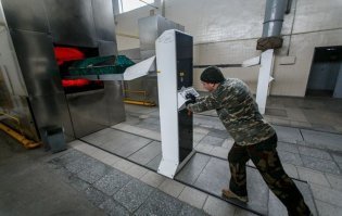 а крематорий нельзя построить?..