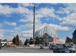 Город осиротел