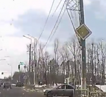 абсолютно поьер на идиотов и полосу, рег на главной..