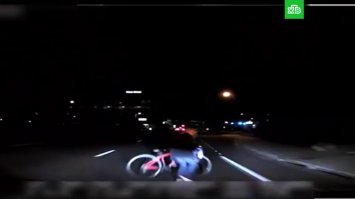 ну, клёво! осталось бабу с велосипедом в тоннель запустить...