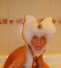 п-ф.... сикилявка! вот выйдешь замуж.....