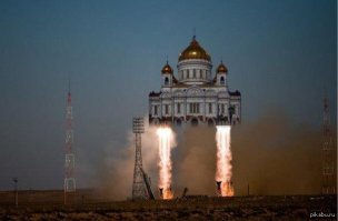 Любимый миллионами сериал "Star Track" смотрели ещё и из-за дам в нём!