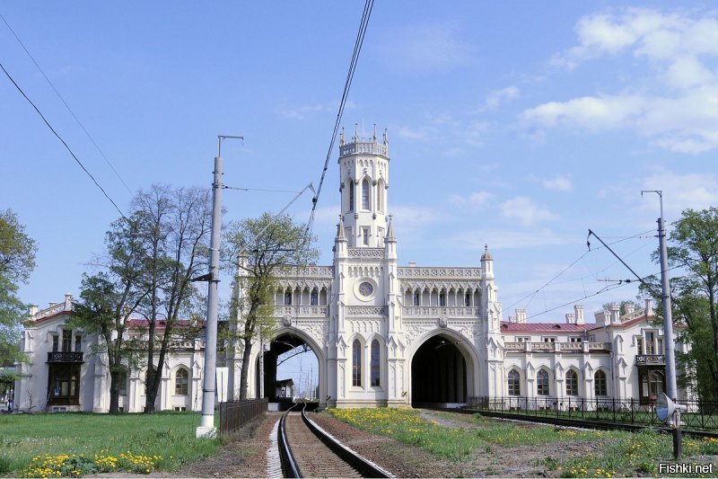 Вокзал Новый Петергоф.