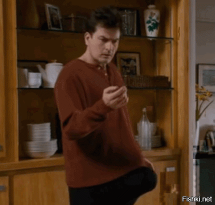 Вот это поворот! Алекс Лесли оказался директором по науке