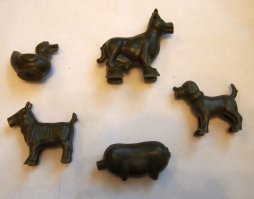 фото самой фермы не нашел, видимо древняя вещь, но я застал и дефицитом не было. нашел только зверюшек, кто помнит, тот сразу поймет о чем я.;)