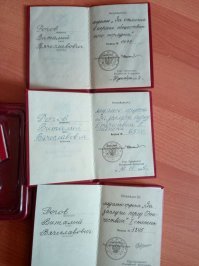 Ну, так и я не спорю, то о чем Вы пишете, тоже бывает. Я, собственно, имел ввиду, что жесткие тренировки позволяют минимизировать "шум в ушах, заторможеность и слабость в членах",а дальше, что на роду написано. Видете, пришли же с Вами к общему знаменателю без хамства и глупых наездов.