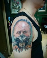 Культ личности - его портреты  от поклонников