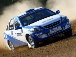 у нас таксисты ездят на лефанах.