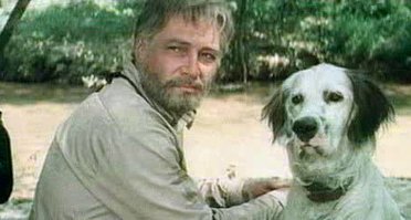 Одним из достижений человечества в последние пол века, считаю изменение отношения как к диким животным, так и к домашним!!! 
Вспомнить только как рыдали над белым Бимом, черным ухом  в СССР :) Это вам не Хатико :)