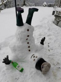 Снеговики