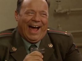 В каком фильме бы он ни играл, он везде прапорщик Шматко.