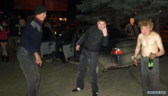 Горько! 20 фотографий с русских свадеб, которые шокировали иностранцев