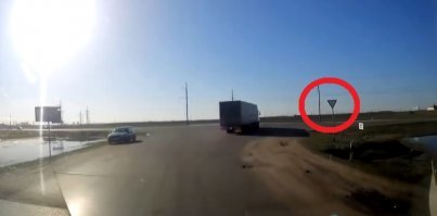 Спорно, не спорно, а звиздюлей получил фуровод, выезд на главную - это святое!