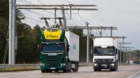 В Швеции открыли первую дорогу, которая заряжает электромобили на ходу
