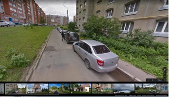 И я возле дома