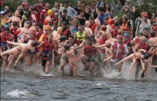 В Лосево на "Bubble Baba Challenge" едут.
Жаль, что больше не проводится. Феерическое зрелище. :)