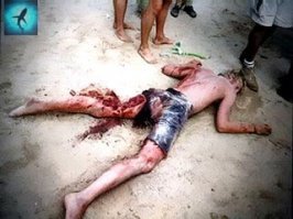 Он не умел читать и искупался:)...