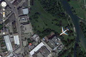 ничего не обычного. просто, идет на посадку