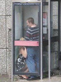 Чего ж на зверушек наезжать?:)