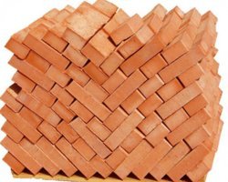 Опасная горная дорога с водопадом в Непале