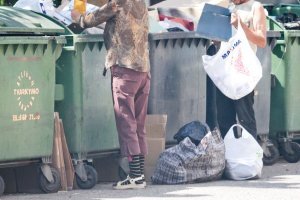 Ну и зачем? Нормальные люди стремятся к лучшему, интересному, новому. Чо в Литве таких нет?