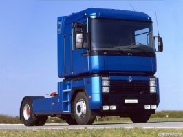 Слышал от наших дальнобойщиков, что тягач Рено-Магнум разработали на МАЗе. Но получилась слишком дорогая машина и чертежи продали французам. Не знаю правда это или нет.