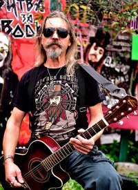 Я чото по первости решил что это Паук.