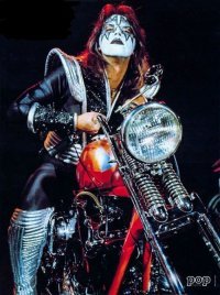 С днём рождения - Эйс ФРЕЛИ /Пол ФРЕЛИ/