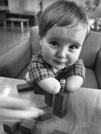 маленько не в тему  поста, как то грустно стало после просмотра этого ...