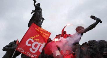 1 мая в Париже и в Берлине
