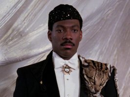 Внучок евоный на него шибко похож. Эдиком его кличут. Афроафриканец.