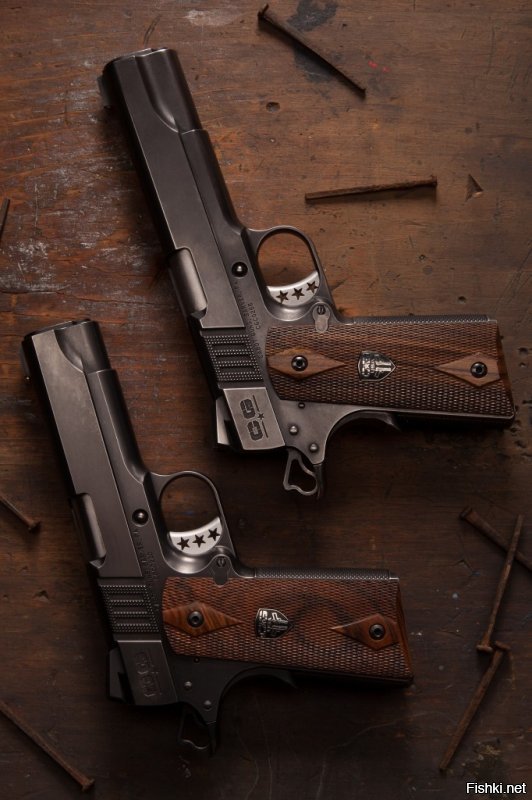 И все ж 1911 самые красавцы. А уж в исполнении Cabot Gun так и совсем.
Модель Vintage Classic