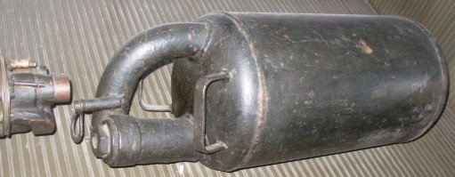 В статье нет ни одной фотографии огнемёта ФОГ. Восполняю пробел.